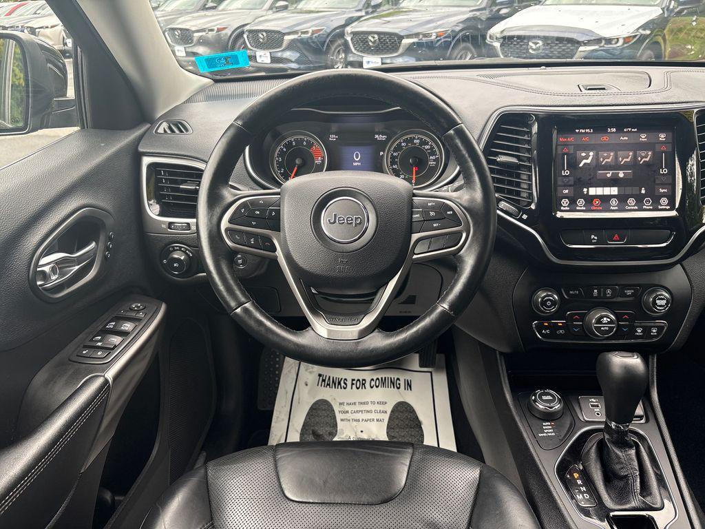 used 2019 Jeep Cherokee car, priced at $16,304