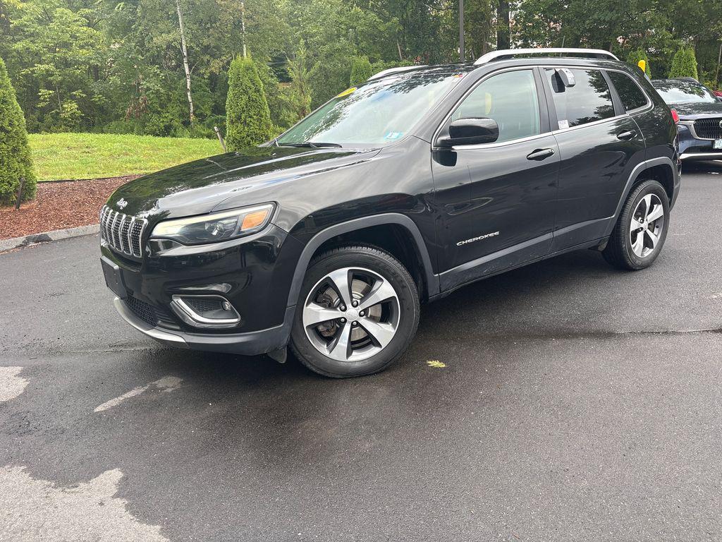 used 2019 Jeep Cherokee car, priced at $16,304