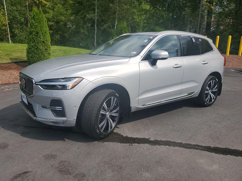used 2022 Volvo XC60 car, priced at $35,720