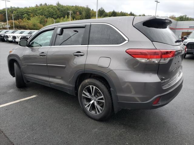 used 2019 Toyota Highlander car, priced at $21,175