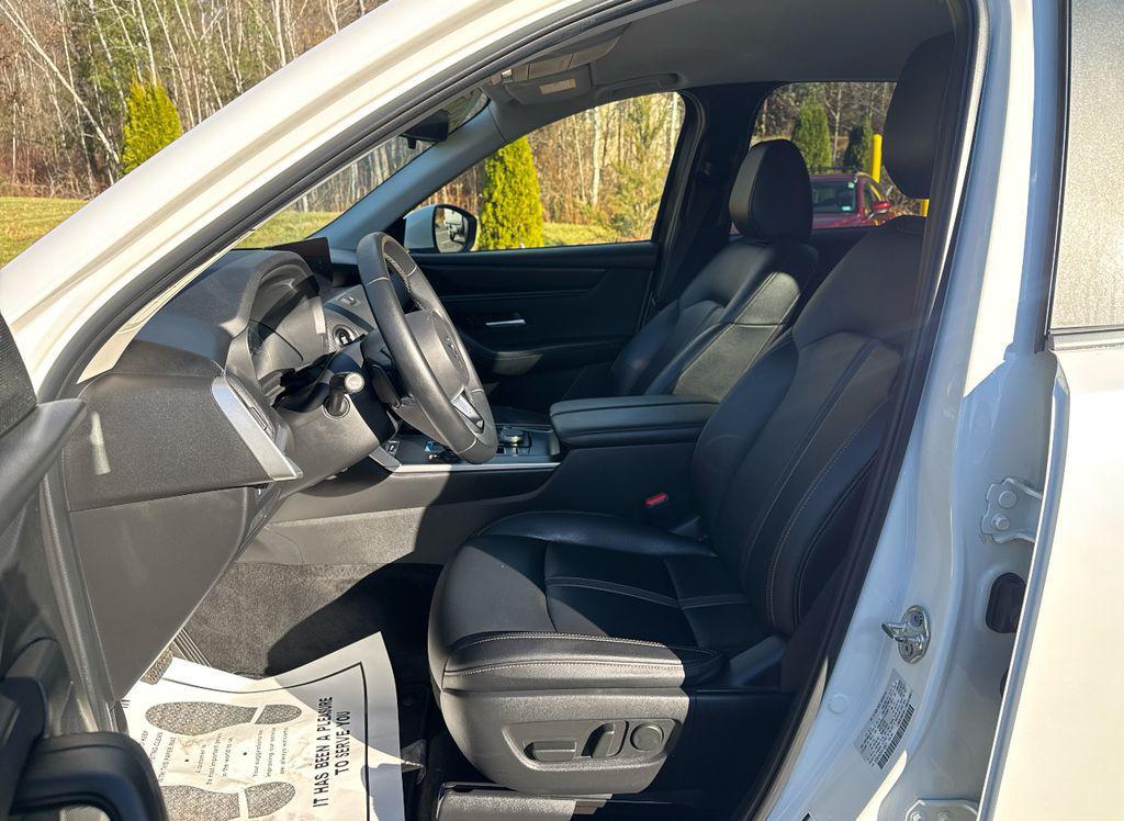 used 2024 Mazda CX-90 car, priced at $27,998