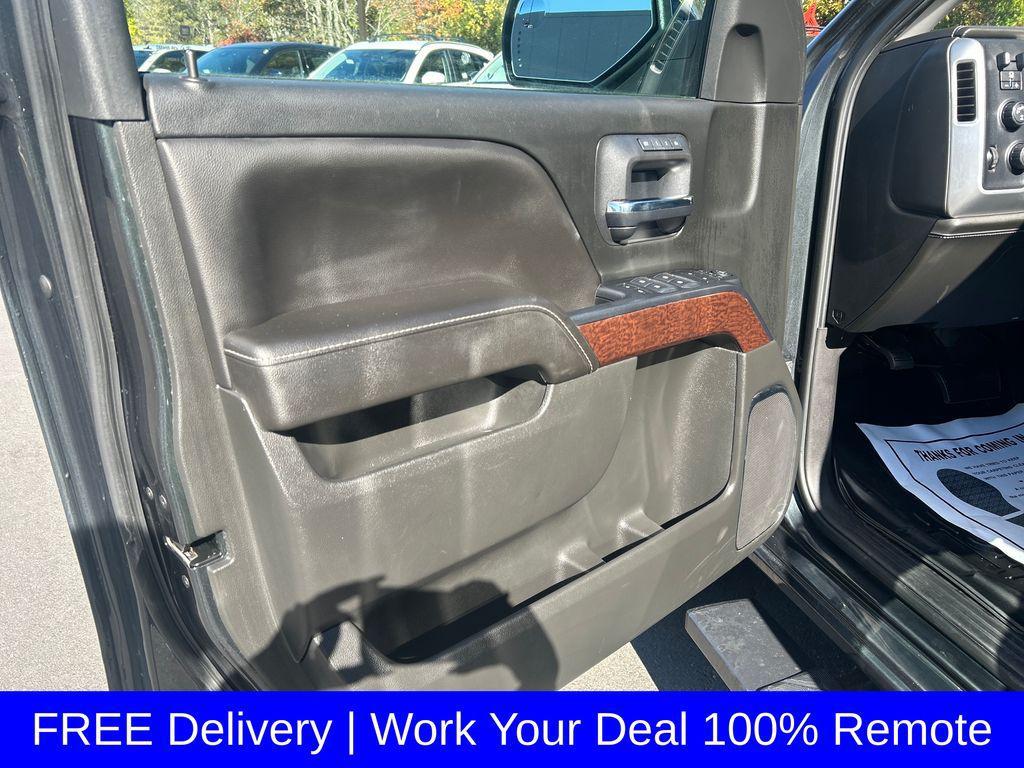 used 2018 GMC Sierra 1500 car, priced at $26,000