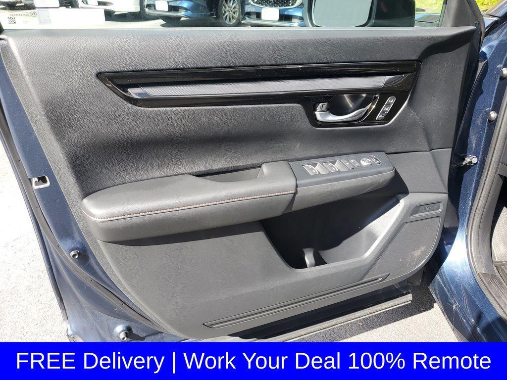 used 2023 Honda CR-V Hybrid car, priced at $32,998