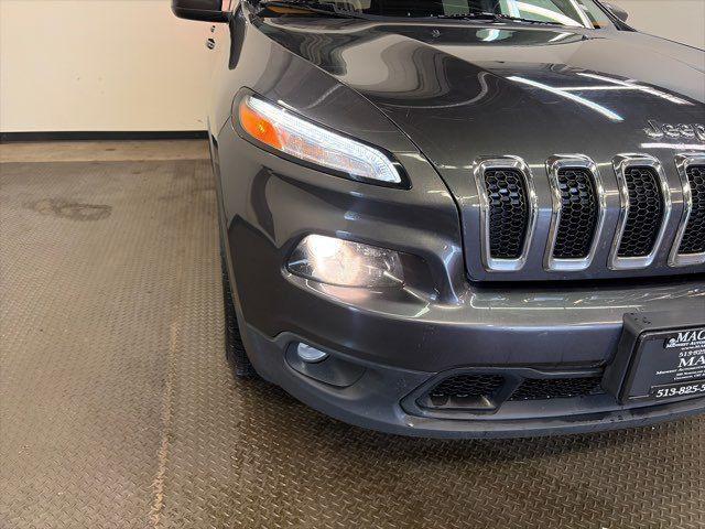 used 2016 Jeep Cherokee car, priced at $9,996