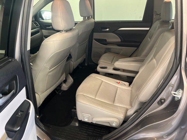 used 2016 Toyota Highlander car, priced at $18,997