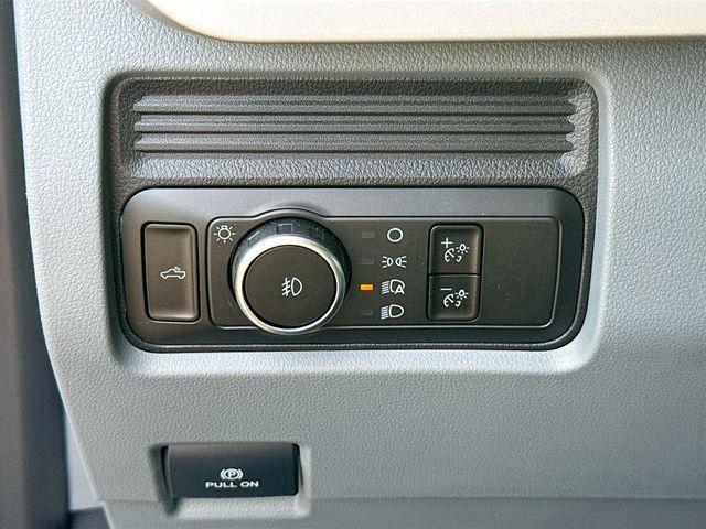 new 2025 Ford F-350 car, priced at $73,166