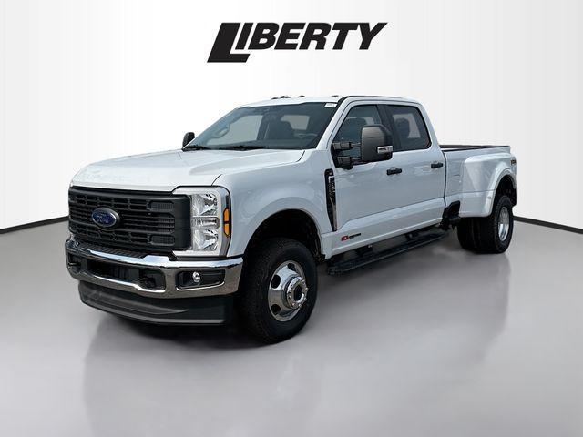 new 2025 Ford F-350 car, priced at $73,166