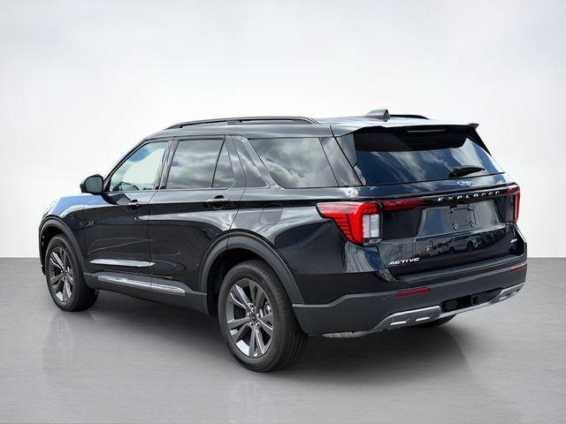 new 2025 Ford Explorer car, priced at $44,413