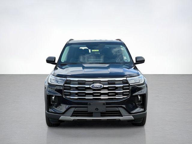 new 2025 Ford Explorer car, priced at $44,413