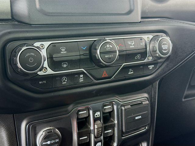 used 2023 Jeep Gladiator car, priced at $30,900