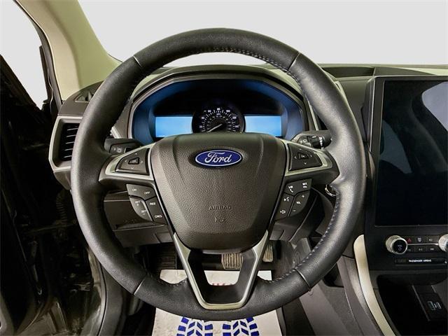 used 2022 Ford Edge car, priced at $28,950