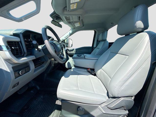 new 2025 Ford F-250 car, priced at $60,458