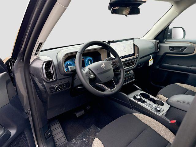 new 2025 Ford Bronco Sport car, priced at $35,085