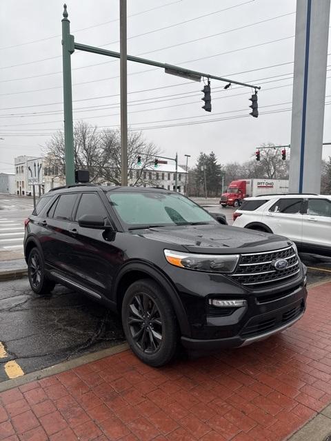 used 2021 Ford Explorer car