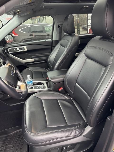 used 2021 Ford Explorer car