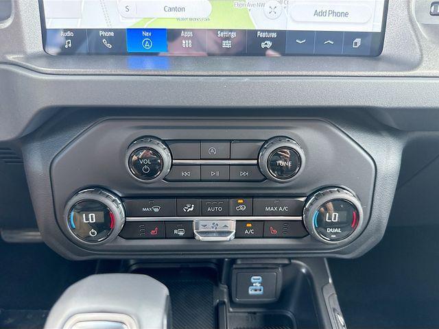 new 2025 Ford Bronco car, priced at $45,175