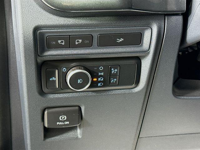 used 2022 Ford F-150 car, priced at $37,900