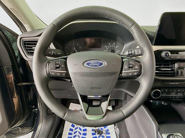 used 2022 Ford Escape car, priced at $25,675