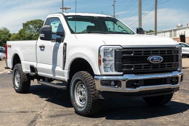 new 2024 Ford F-350 car, priced at $47,256