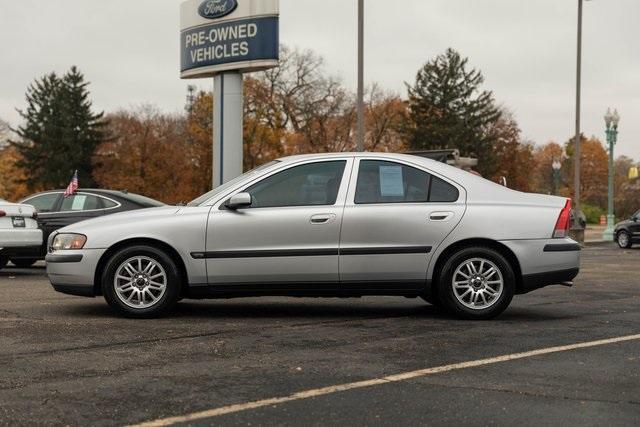 used 2004 Volvo S60 car, priced at $4,090