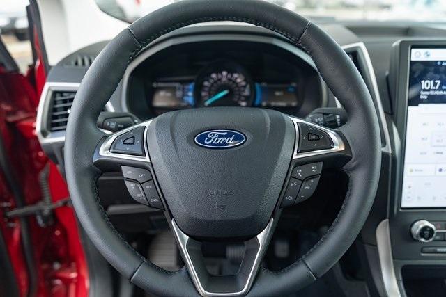 new 2024 Ford Edge car, priced at $39,390