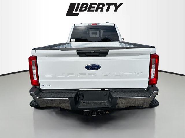 new 2025 Ford F-250 car, priced at $55,650