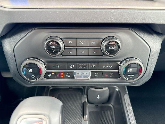 new 2025 Ford Bronco car, priced at $53,477