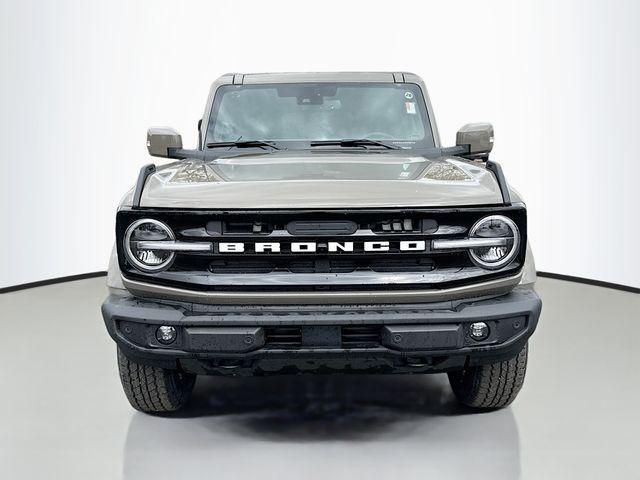 new 2025 Ford Bronco car, priced at $53,477
