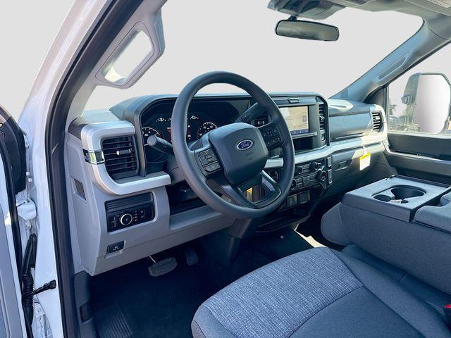 new 2025 Ford F-350 car, priced at $58,573
