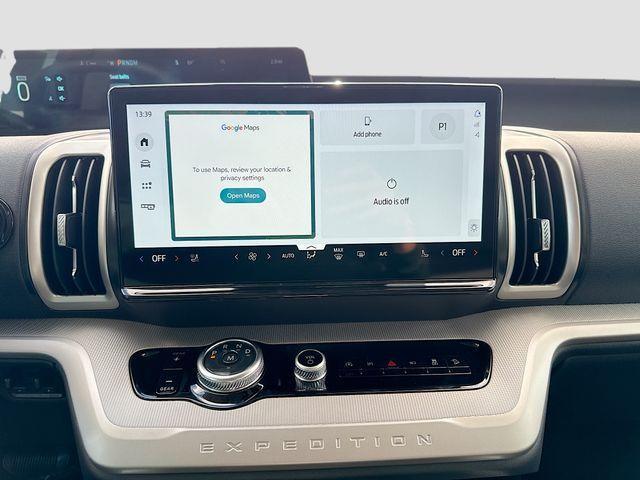 new 2025 Ford Expedition Max car, priced at $75,688