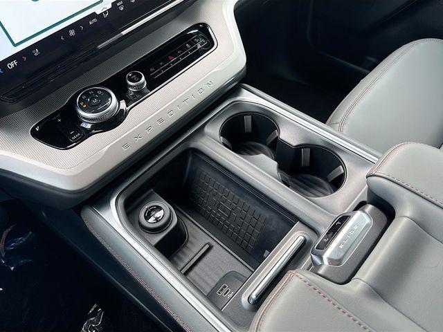 new 2025 Ford Expedition Max car, priced at $75,688
