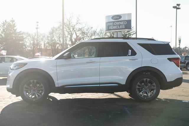 new 2025 Ford Explorer car, priced at $49,695