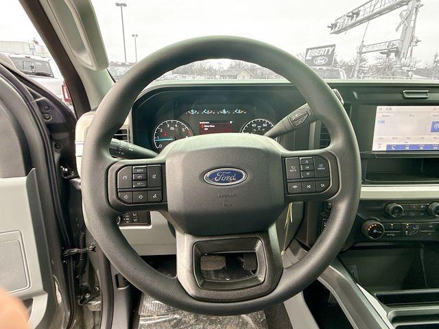 new 2025 Ford F-250 car, priced at $58,815