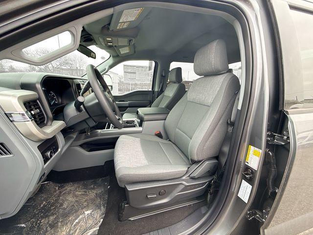 new 2025 Ford F-250 car, priced at $58,815