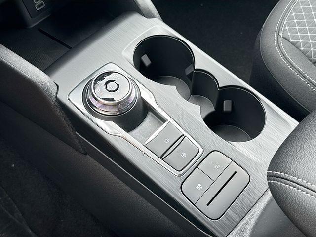 new 2025 Ford Escape car, priced at $29,905