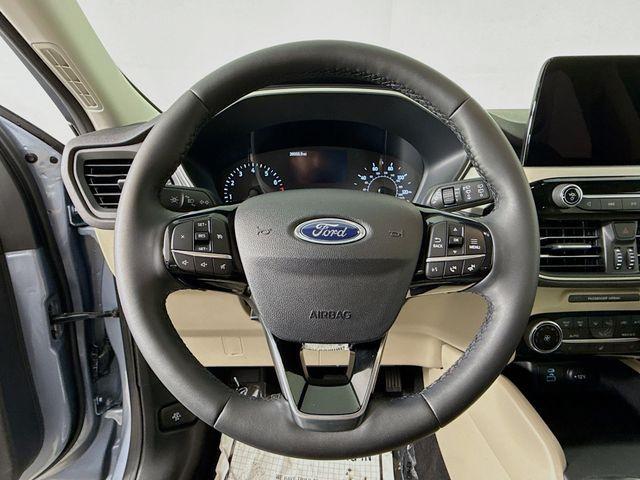 used 2022 Ford Escape car, priced at $22,600