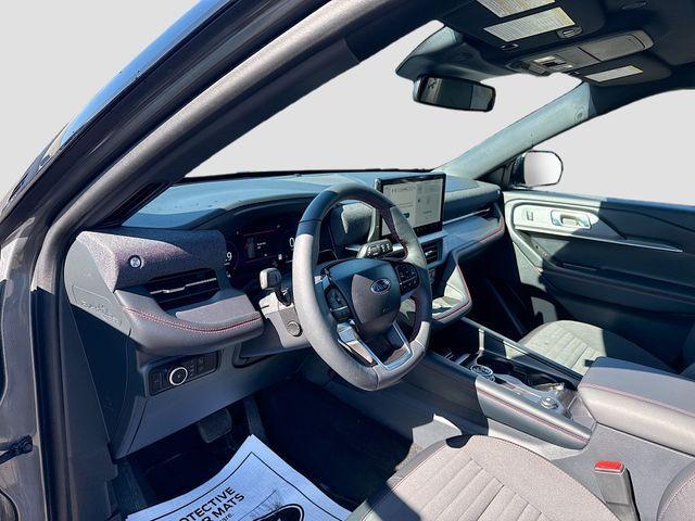 new 2025 Ford Explorer car, priced at $49,960