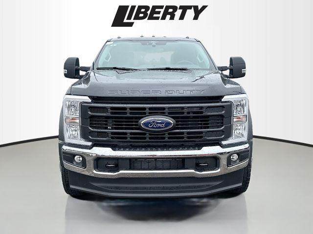new 2025 Ford F-450 car, priced at $76,695