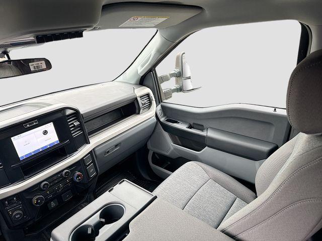 new 2025 Ford F-450 car, priced at $76,695