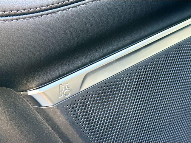 new 2025 Ford Expedition car, priced at $84,701