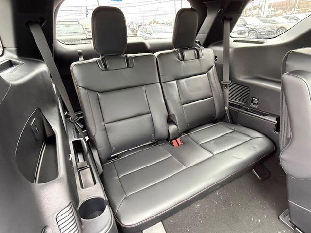 new 2025 Ford Explorer car, priced at $52,290