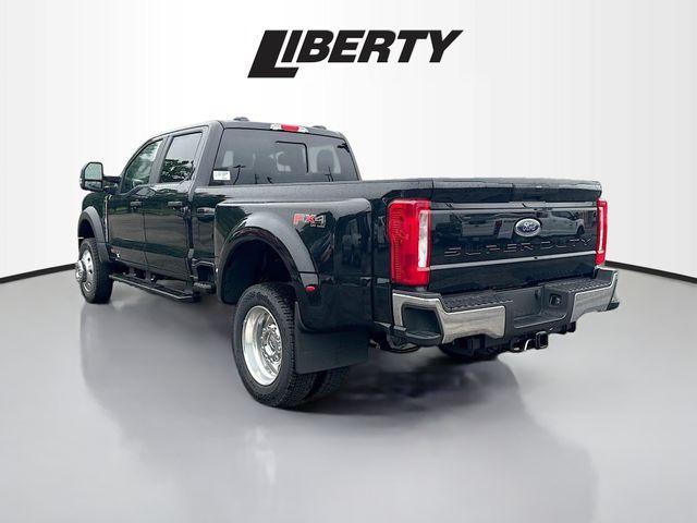 new 2025 Ford F-450 car, priced at $76,695