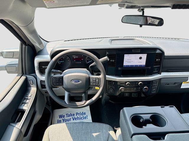new 2025 Ford F-250 car, priced at $58,385