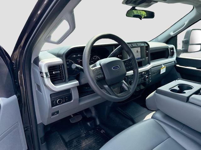 new 2024 Ford F-350 car, priced at $53,958