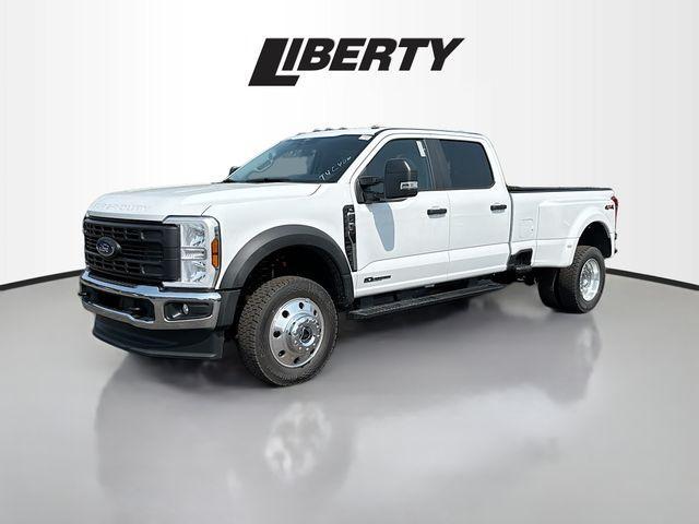 new 2025 Ford F-450 car, priced at $68,190
