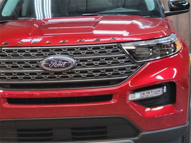 new 2024 Ford Explorer car, priced at $49,970