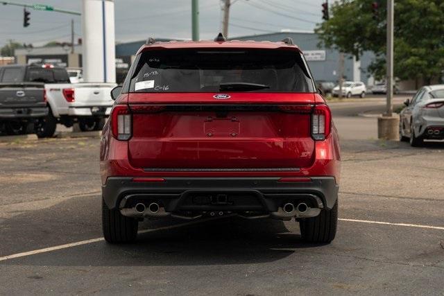 new 2025 Ford Explorer car, priced at $61,645