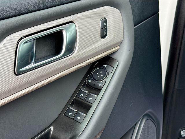 new 2025 Ford Explorer car, priced at $46,801