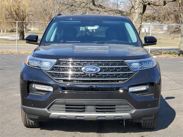 new 2024 Ford Explorer car, priced at $52,275