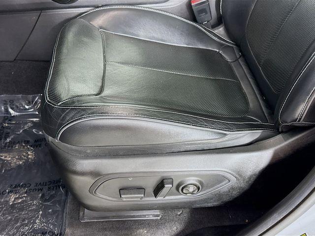 used 2022 Jeep Grand Cherokee car, priced at $26,800